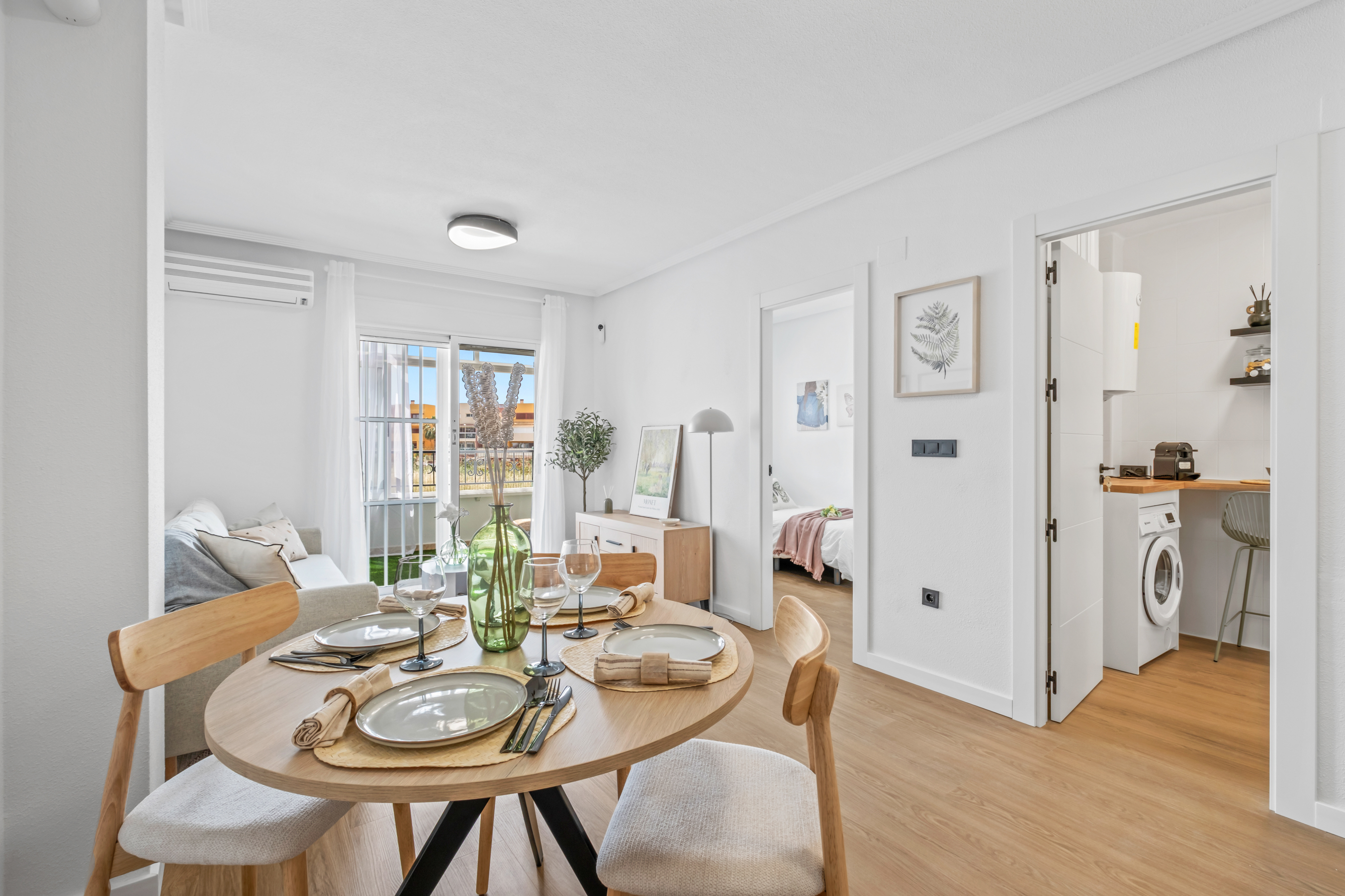 For sale - 2 Bedroom 1 Bathroom Ground floor apartment in Playa Flamenca -  - Alicante