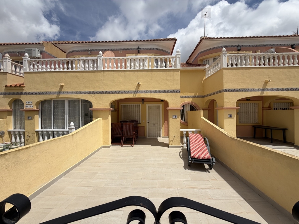2 Bedroom 2 Bathroom Townhouse in Villamartin