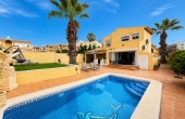 2-16143/77346, 4 Bedroom 3 Bathroom Villa in Villamartin