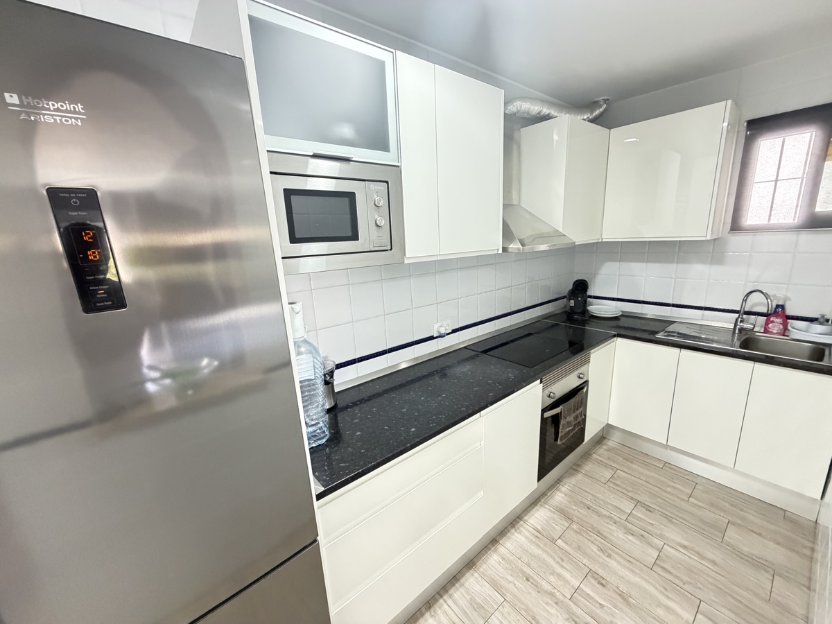 For sale - 3 Bedroom 2 Bathroom Villa in Villamartin - , Villamartin, Alicante, Spain - Alicante