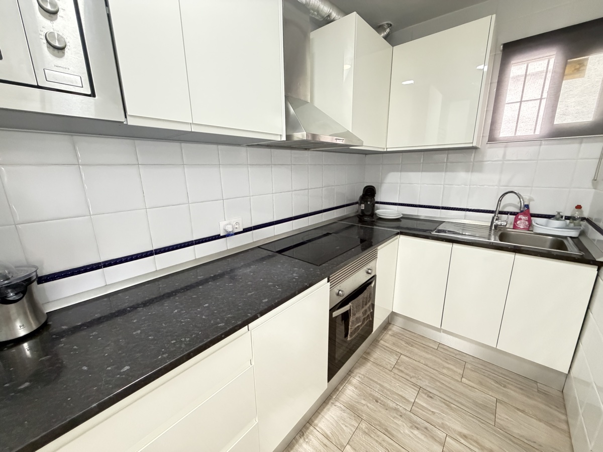 For sale - 3 Bedroom 2 Bathroom Villa in Villamartin - , Villamartin, Alicante, Spain - Alicante