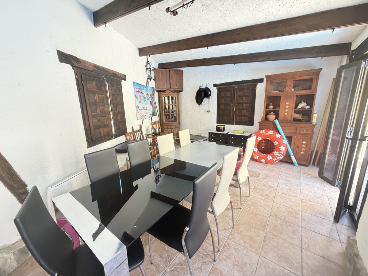 For sale - 4 Bedroom 3 Bathroom Villa in Los Balcones - , Los Balcones, Alicante, Spain - Alicante