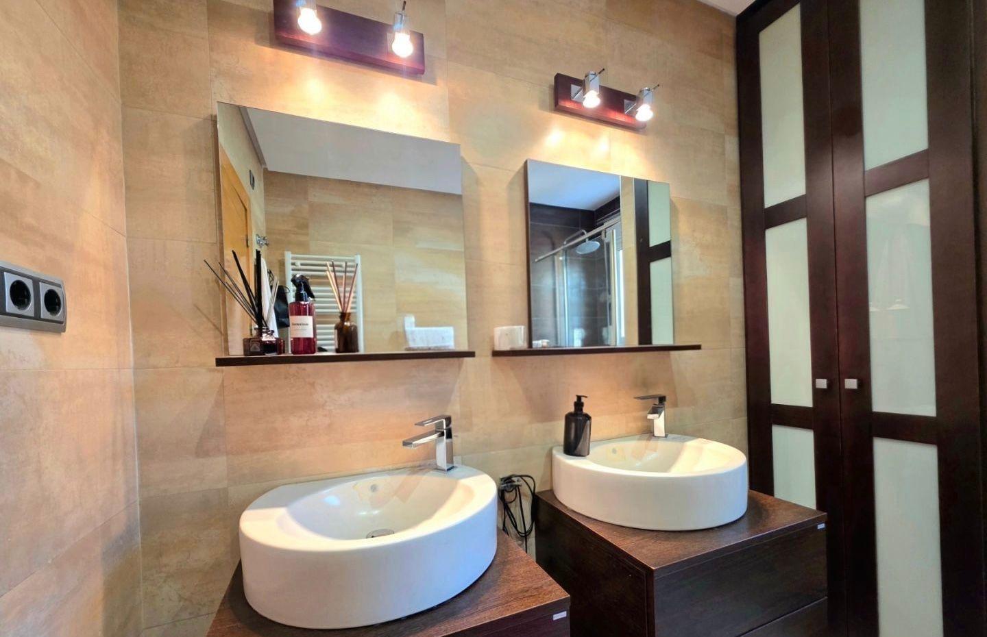 For sale - 5 Bedroom 3 Bathroom Villa in Dehesa de campoamor - Campoamor  - Alicante
