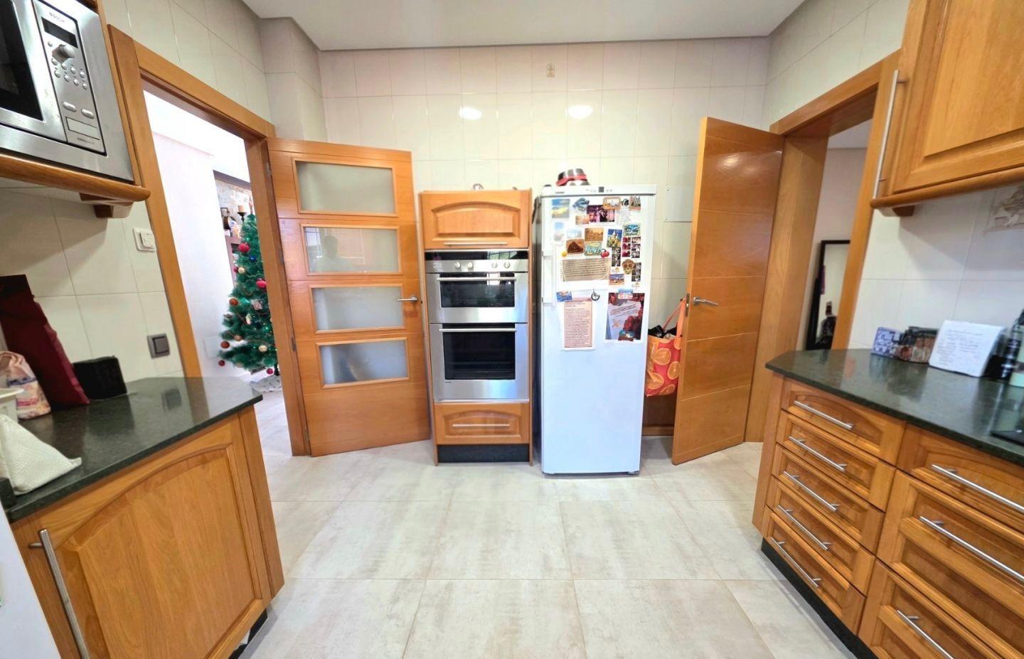 For sale - 5 Bedroom 3 Bathroom Villa in Dehesa de campoamor - Campoamor  - Alicante