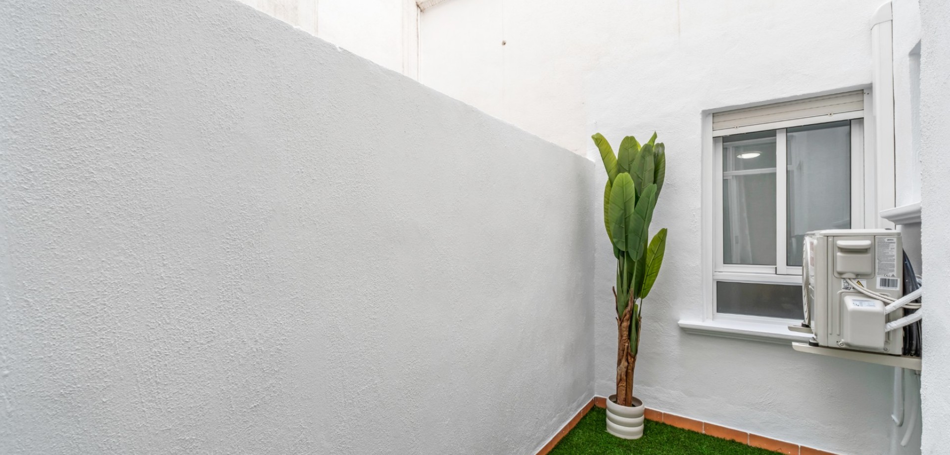 For sale - 2 Bedroom 1 Bathroom Apartment in Orihuela Costa - La Florida  - Costa Blanca (Alicante)