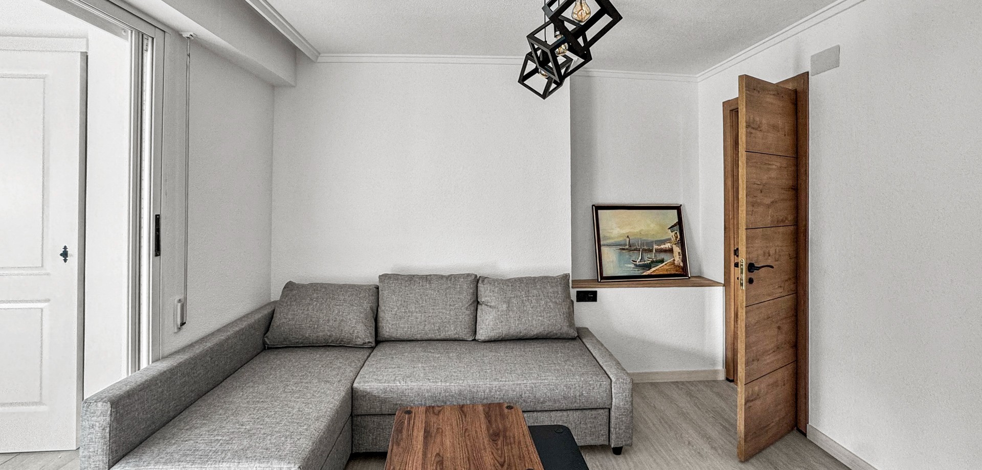 For sale - 2 Bedroom 1 Bathroom Apartment in Torrevieja - Torrevieja  - Costa Blanca (Alicante)