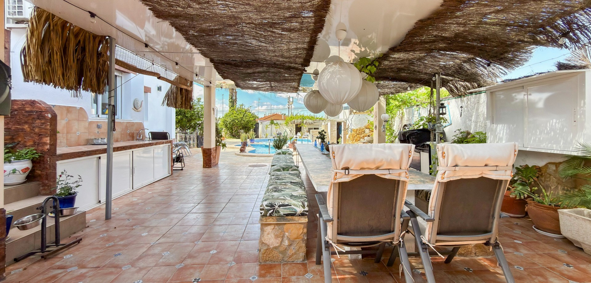 For sale - 7 Bedroom 4 Bathroom Detached Villa in Ciudad Quesada - Ciudad Quesada  - Costa Blanca (Alicante)