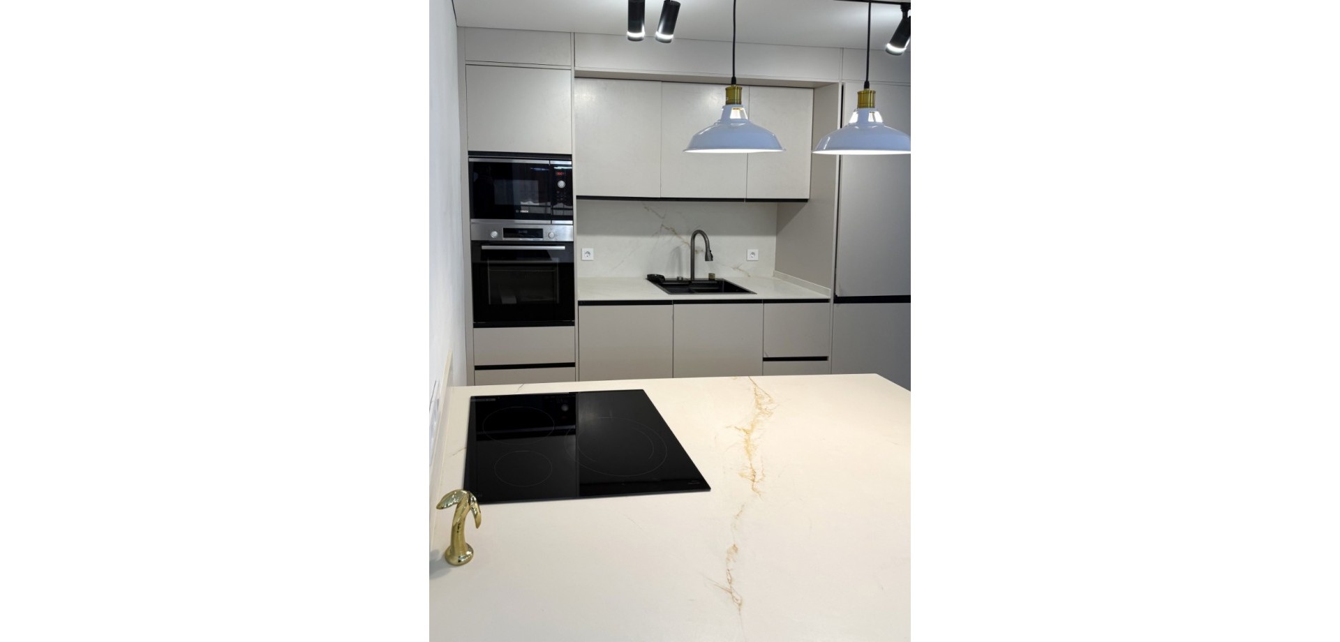 For sale - 2 Bedroom 2 Bathroom Apartment in Torrevieja - Torrevieja  - Costa Blanca (Alicante)