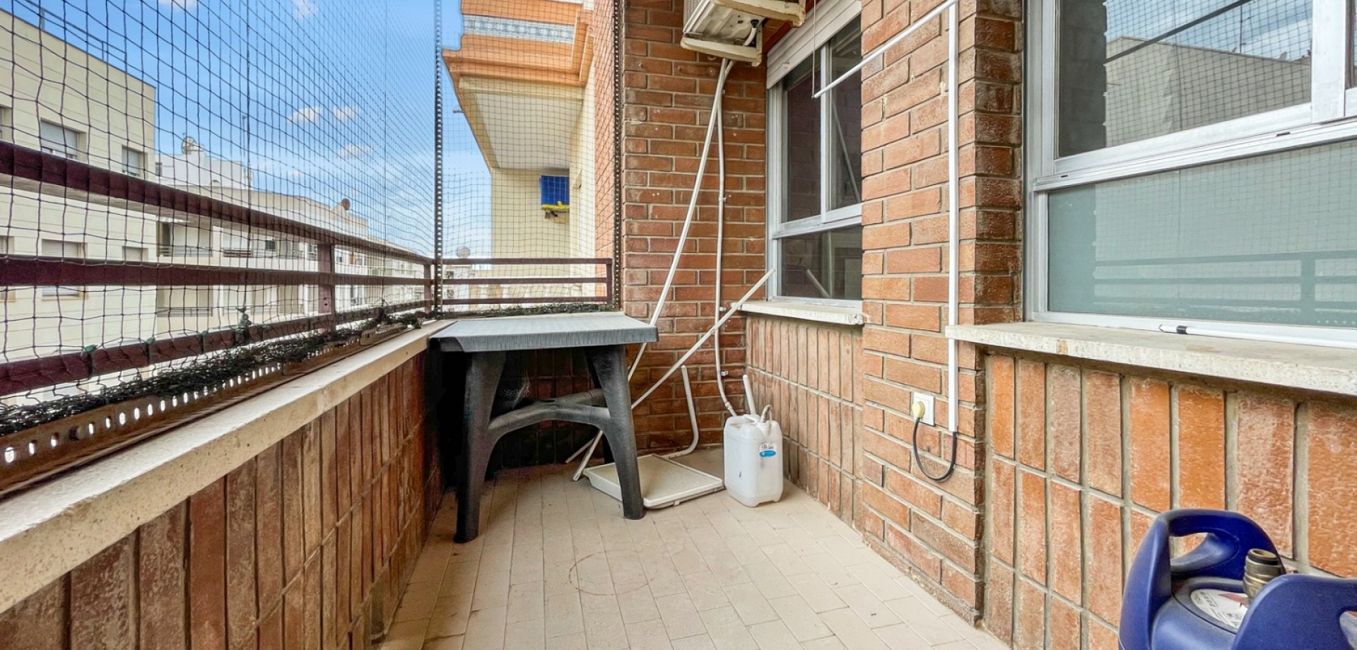 For sale - 4 Bedroom 2 Bathroom Apartment in Guardamar del Segura - Pueblo  - Costa Blanca (Alicante)