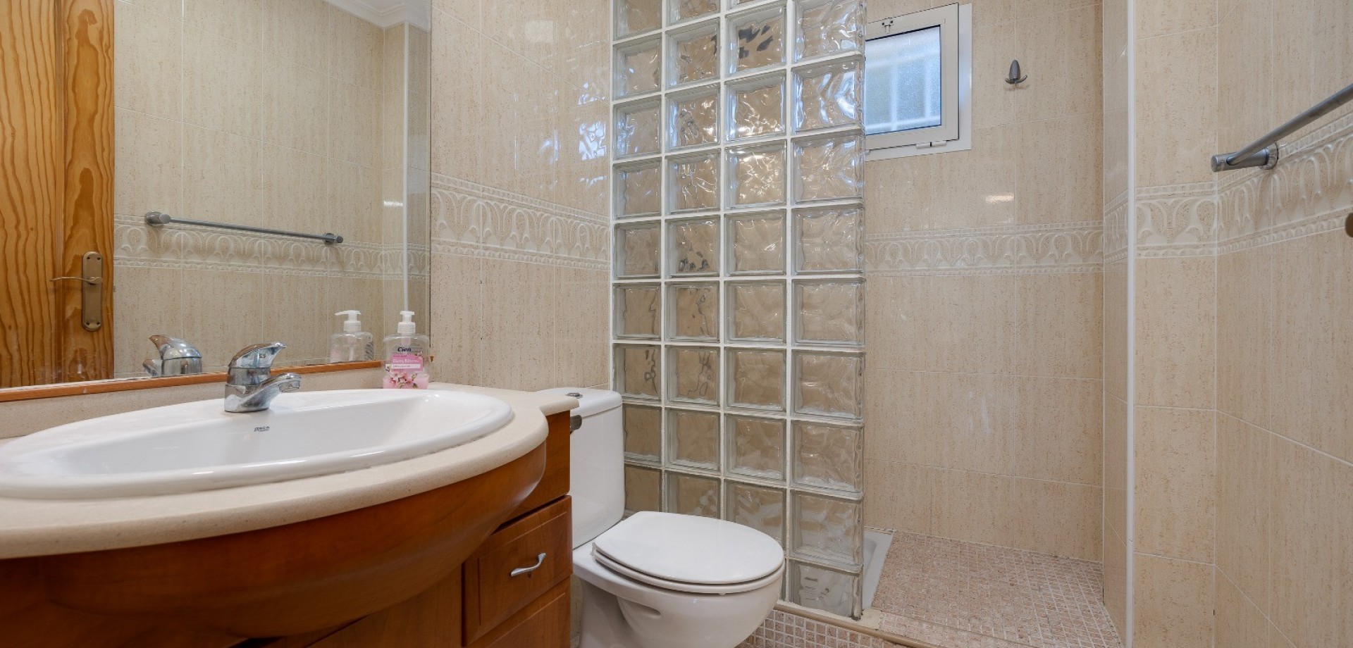 For sale - 3 Bedroom 2 Bathroom Apartment in Orihuela Costa - Playa Flamenca  - Costa Blanca (Alicante)