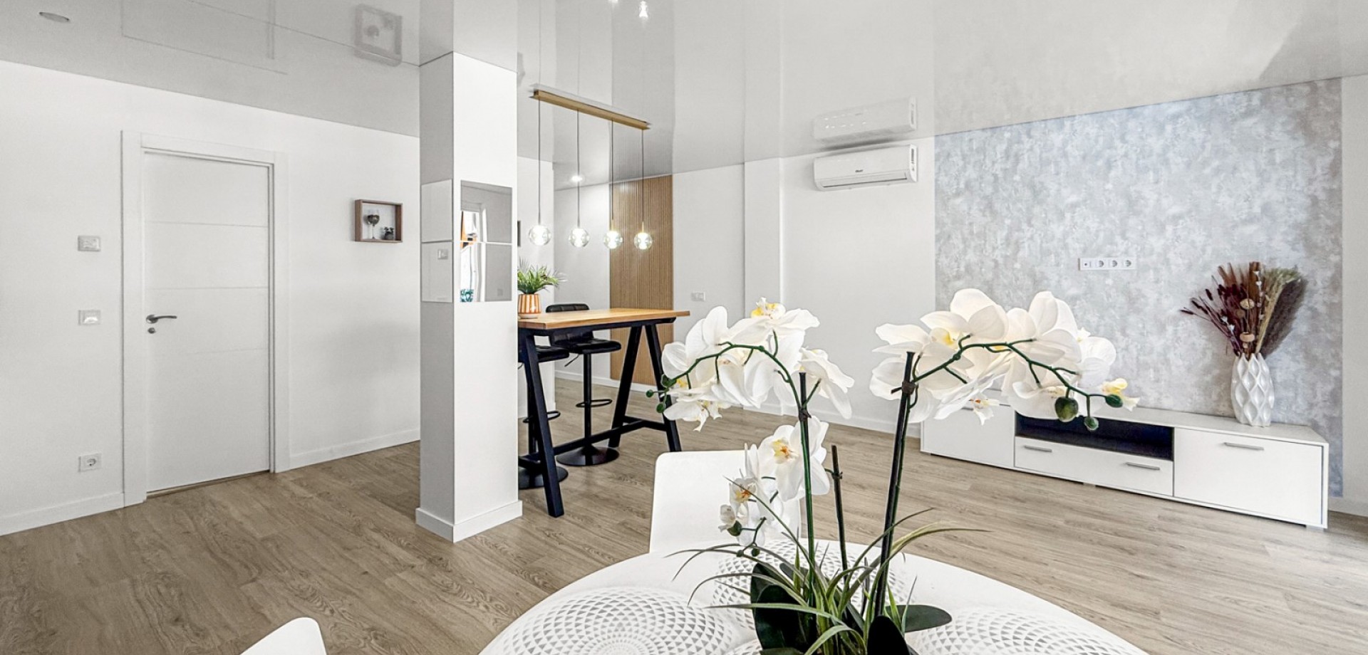 For sale - 3 Bedroom 2 Bathroom Apartment in Torrevieja - El Acequión - Los Náufragos  - Costa Blanca (Alicante)