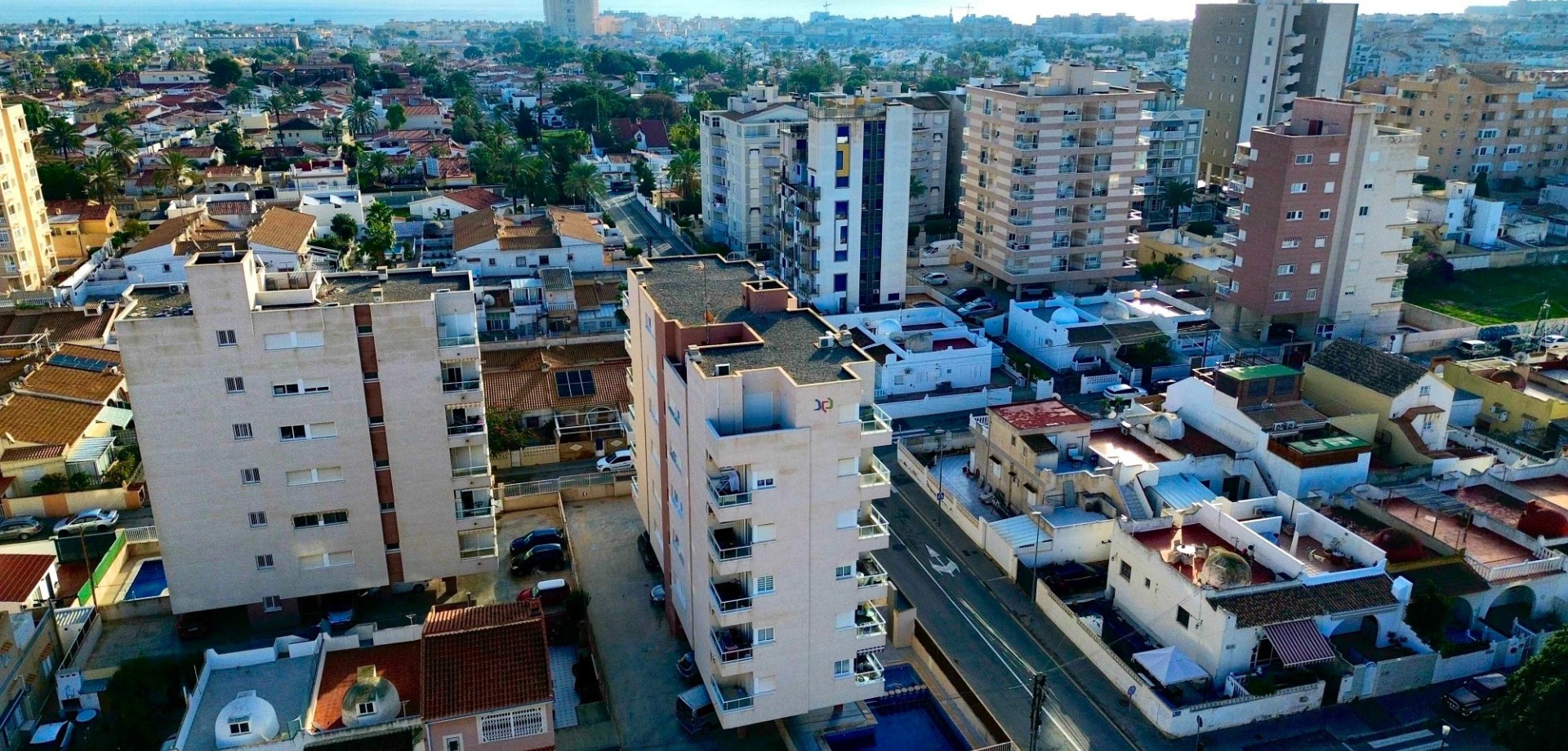 For sale - 2 Bedroom 1 Bathroom Apartment in Torrevieja - Torrevieja  - Costa Blanca (Alicante)