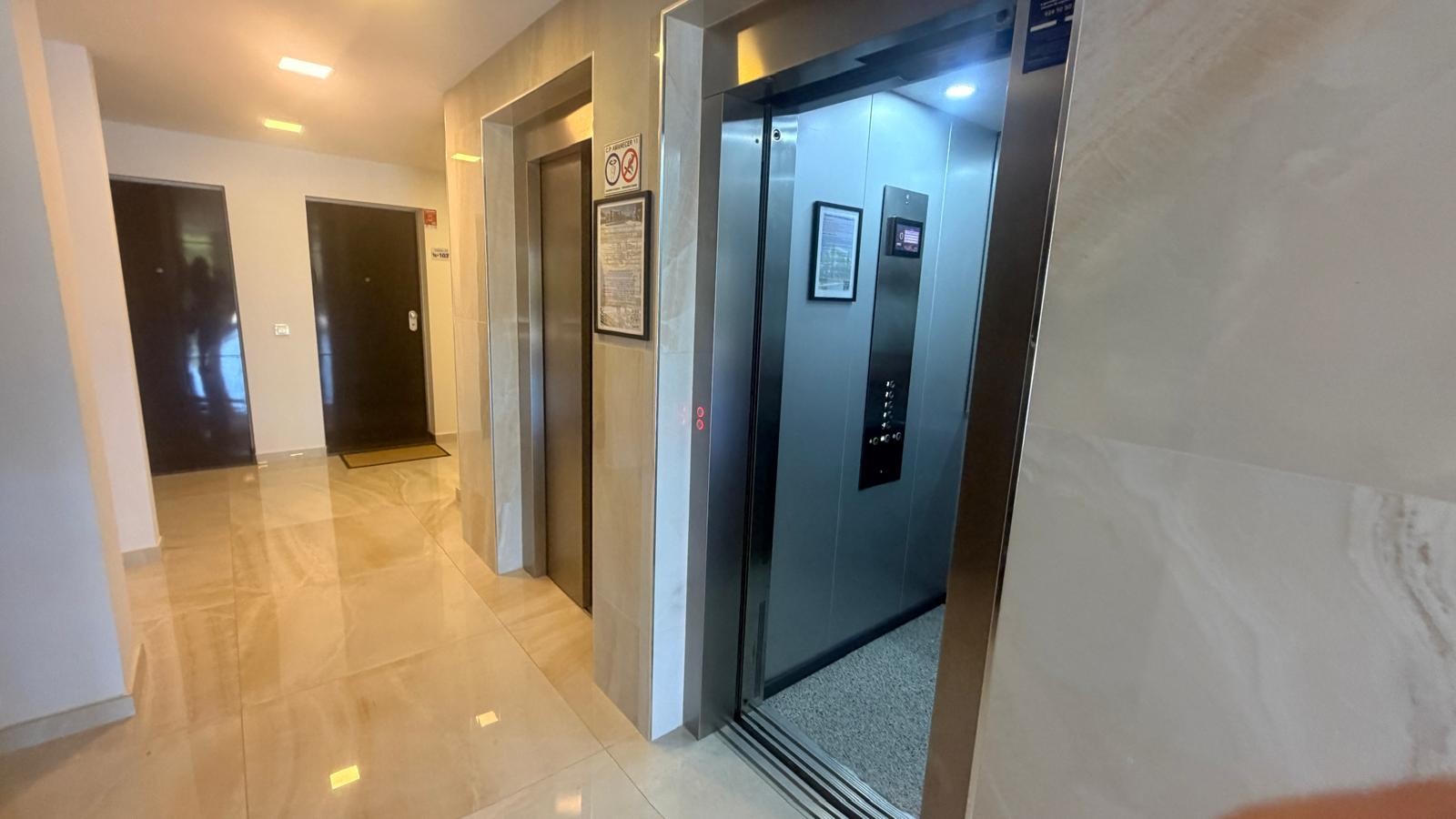For sale - 3 Bedroom 2 Bathroom Apartment / Flat in Torrevieja - Los altos  - Alicante