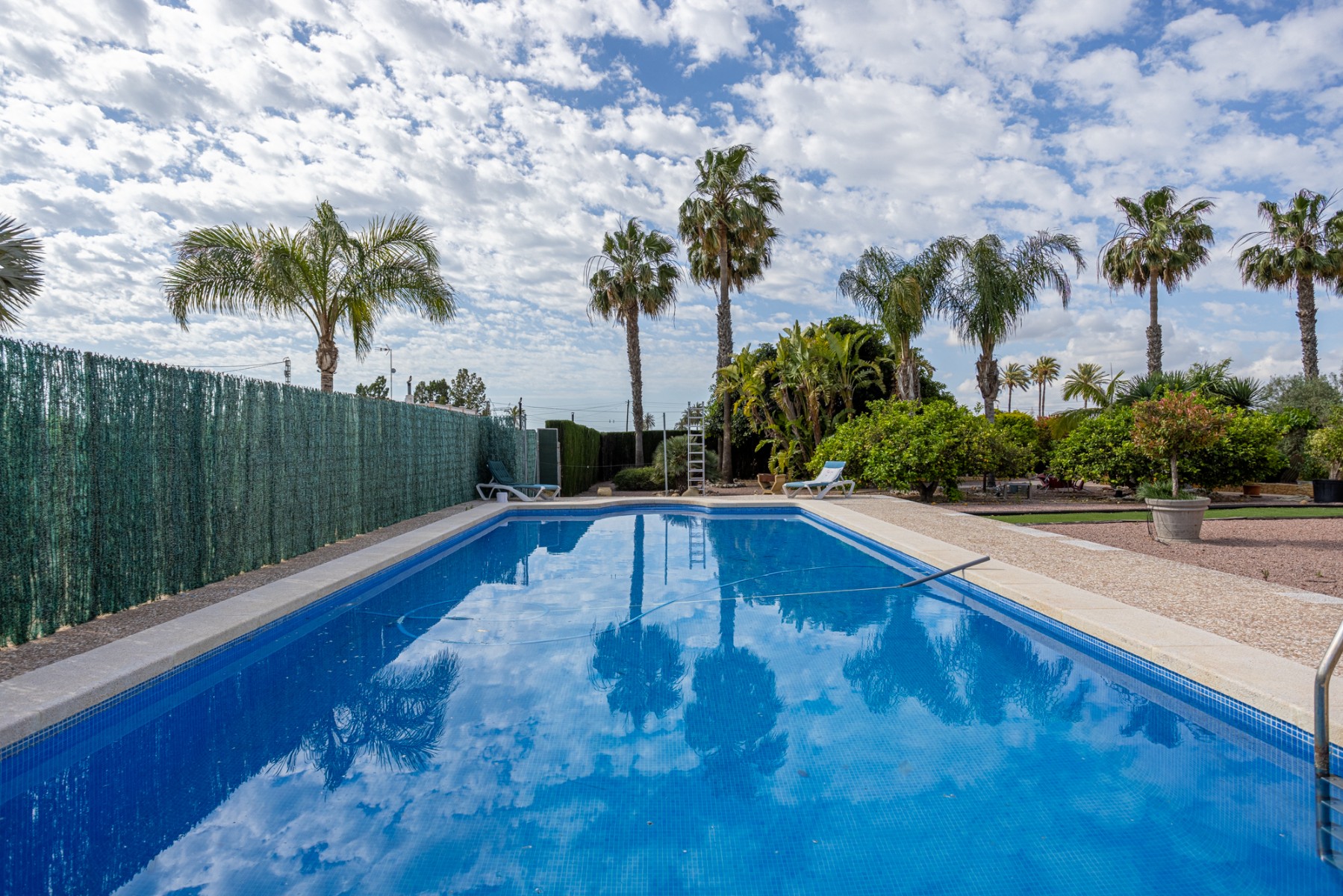 For sale - 5 Bedroom 3 Bathroom Detached Villa in Elche - La Hoya  - Alicante