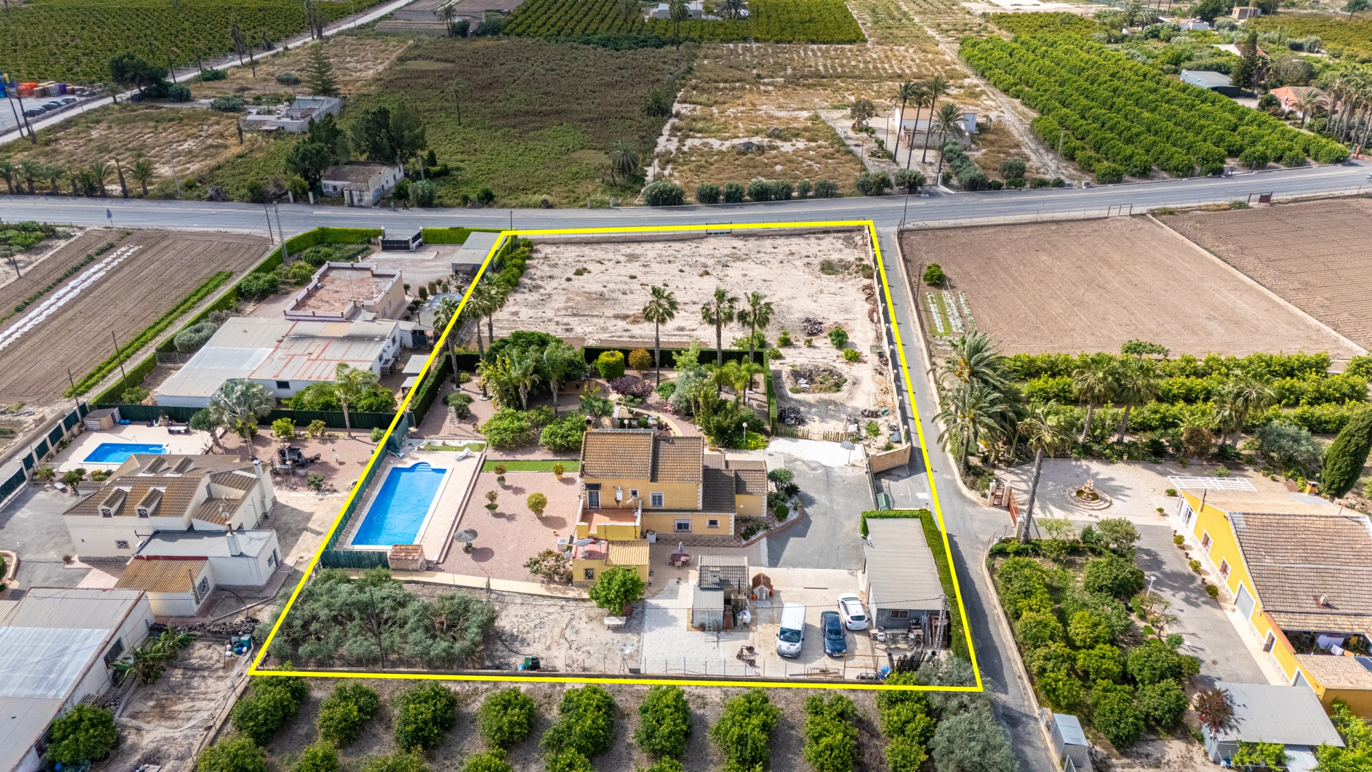 For sale - 5 Bedroom 3 Bathroom Detached Villa in Elche - La Hoya  - Alicante