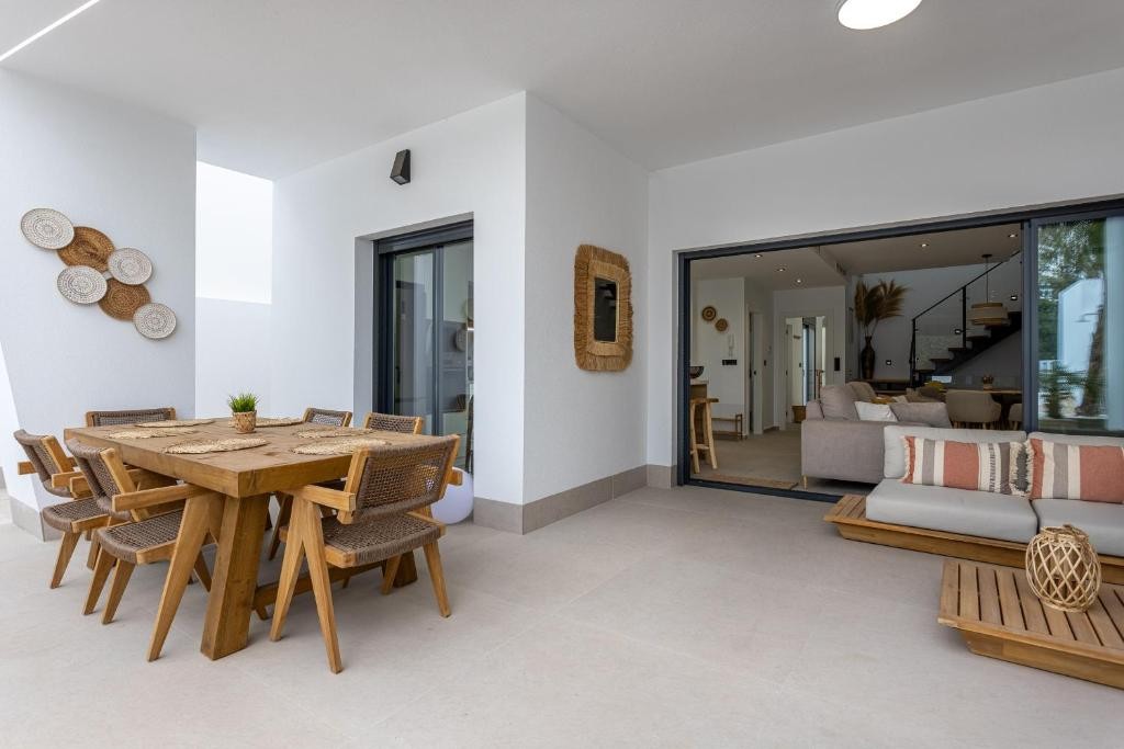 For sale - 3 Bedroom 2 Bathroom Detached Villa in Dolores - Dolores  - Alicante