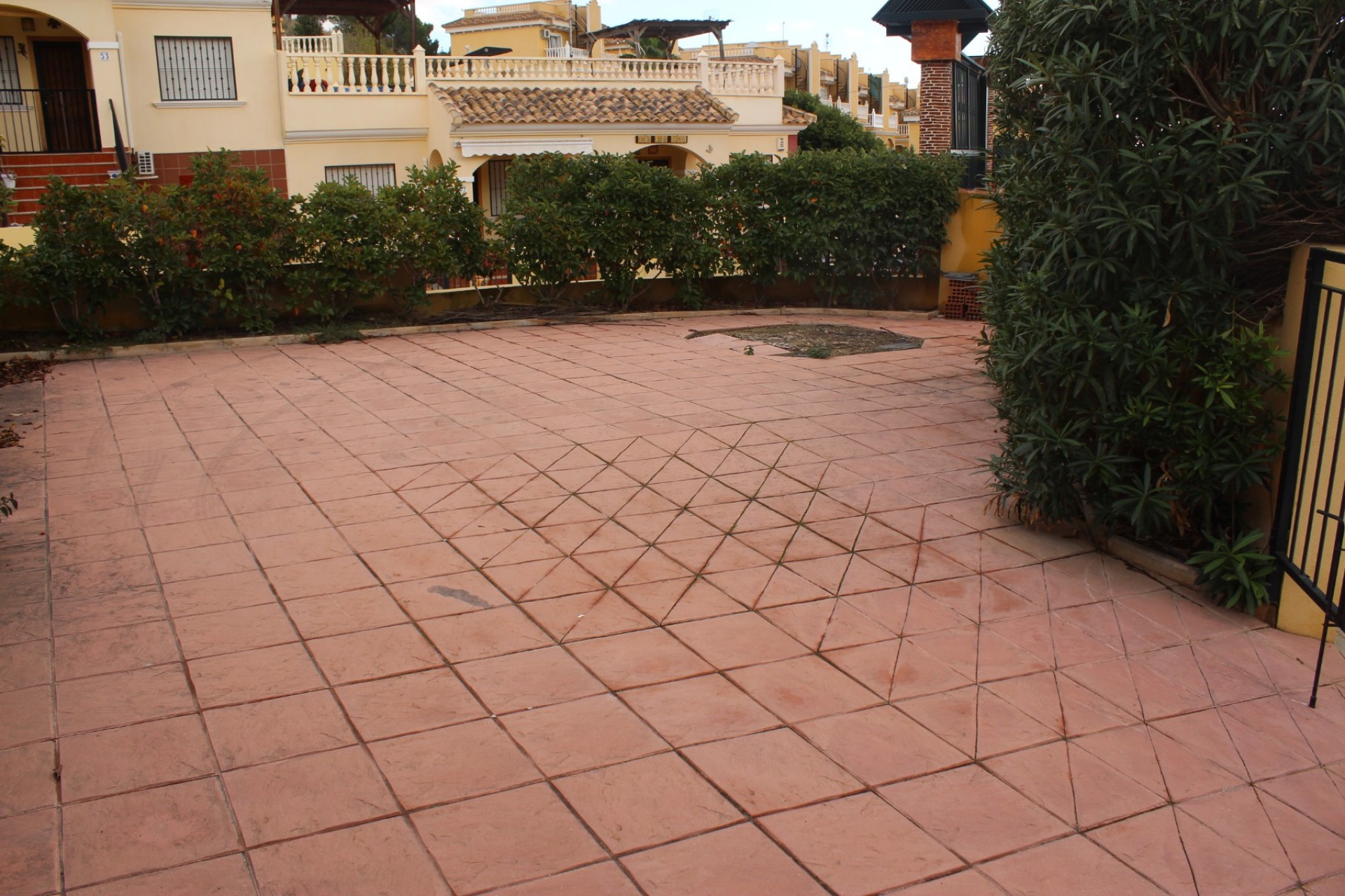 For sale - 3 Bedroom 2 Bathroom Semi-Detached in Algorfa - Montemar  - Alicante