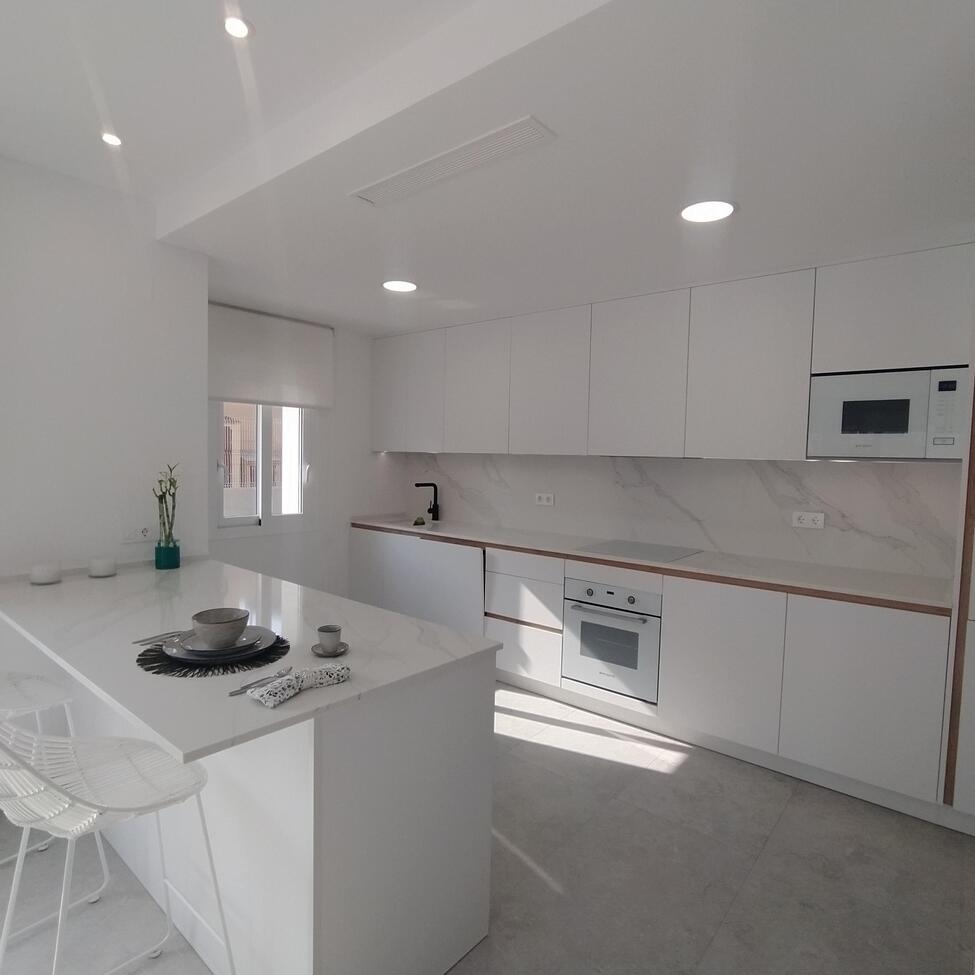 For sale - 3 Bedroom 2 Bathroom Apartment in Torrevieja - Torreblanca  - Alicante