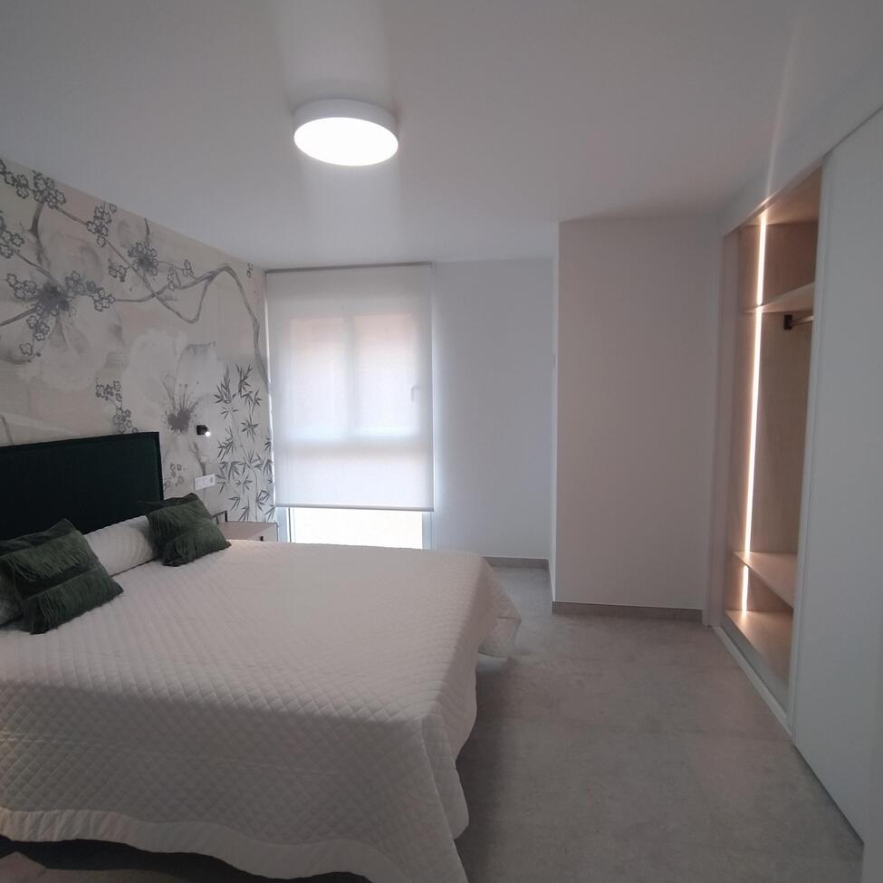 For sale - 3 Bedroom 2 Bathroom Apartment in Torrevieja - Torreblanca  - Alicante