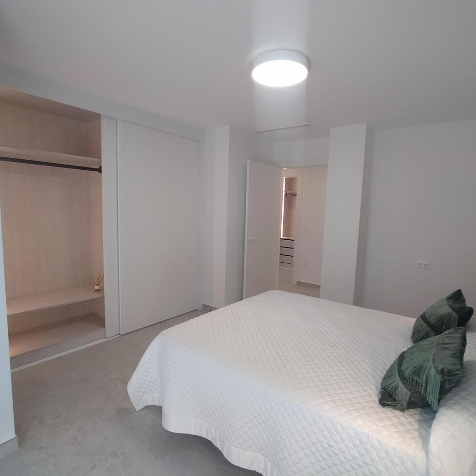 For sale - 3 Bedroom 2 Bathroom Apartment in Torrevieja - Torreblanca  - Alicante