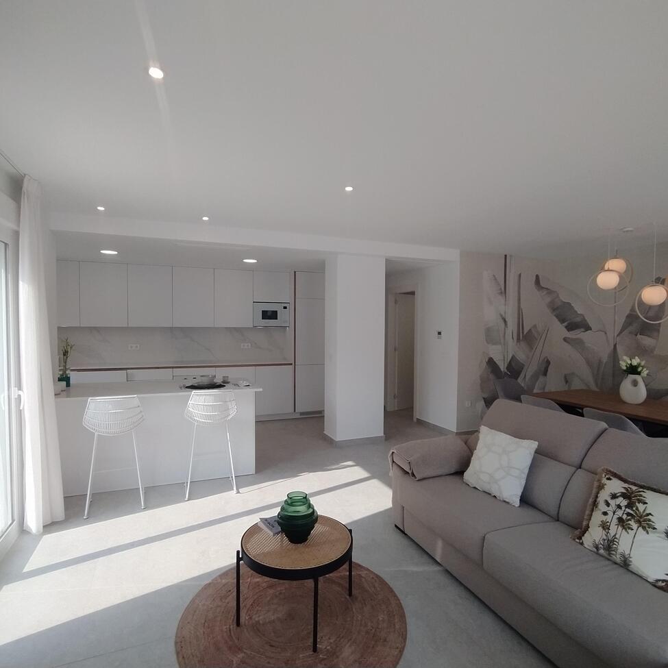 For sale - 3 Bedroom 2 Bathroom Apartment in Torrevieja - Torreblanca  - Alicante