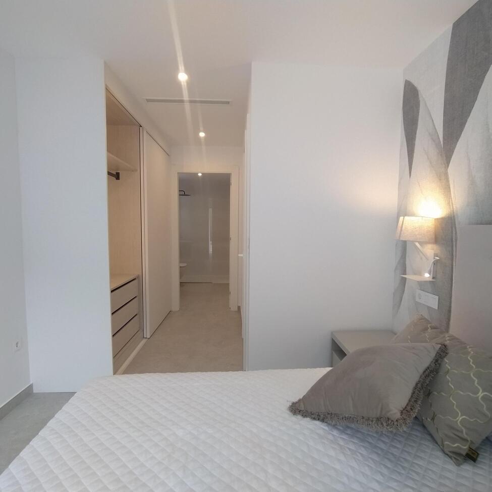 For sale - 3 Bedroom 2 Bathroom Apartment in Torrevieja - Torreblanca  - Alicante