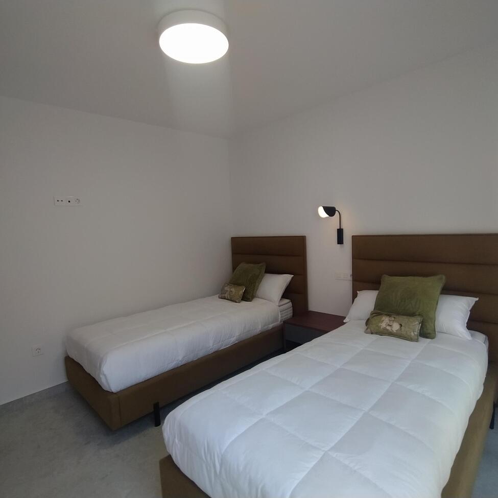 For sale - 3 Bedroom 2 Bathroom Apartment in Torrevieja - Torreblanca  - Alicante