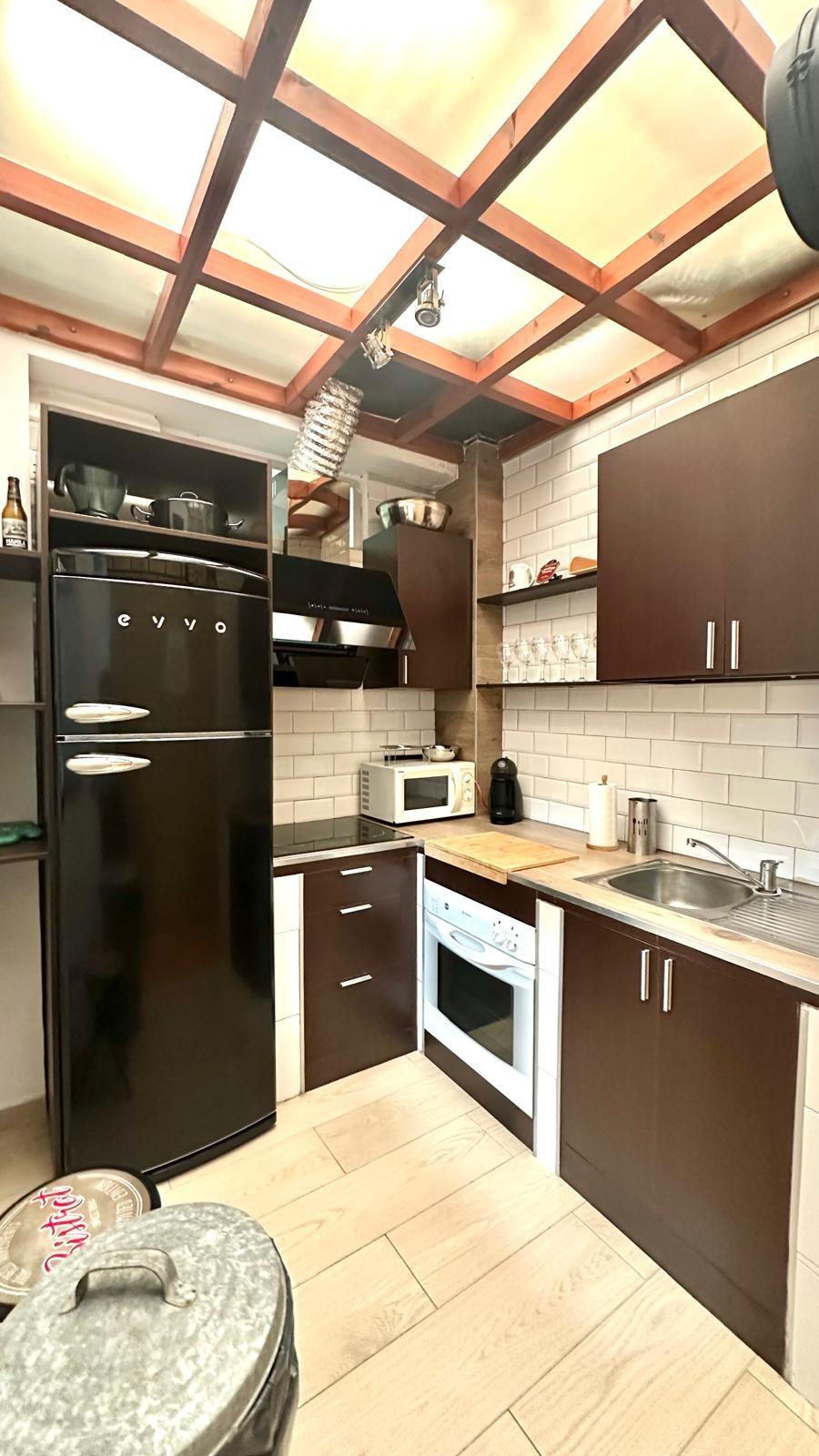 For sale - 4 Bedroom 1 Bathroom Apartment in Torrevieja - Torrevieja  - Alicante