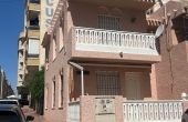 27-171-457-11-924/77441, 3 Bedroom 2 Bathroom Town House in Torrevieja