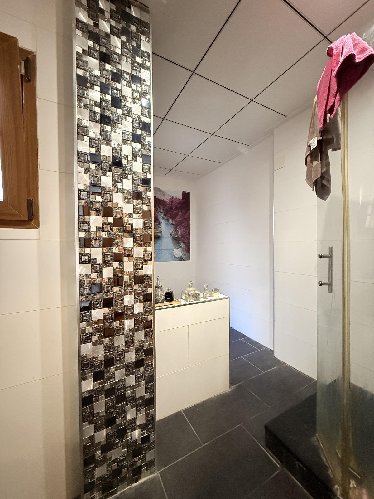 For sale - 4 Bedroom 2 Bathroom Town House in Torrevieja - Torrevieja  - Alicante