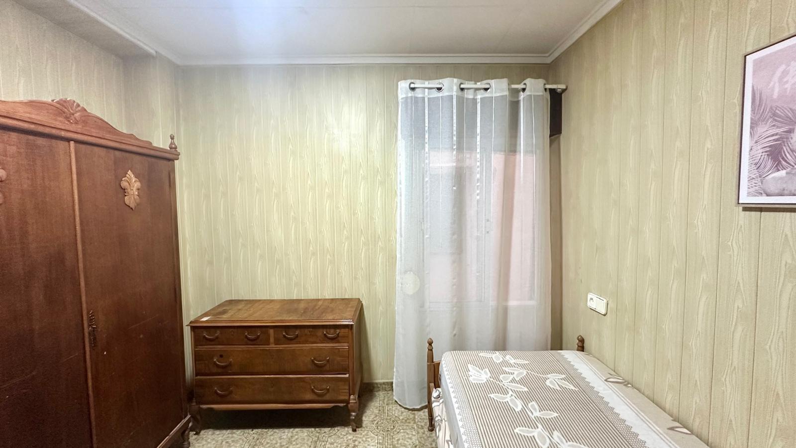 For sale - 4 Bedroom 2 Bathroom Town House in Torrevieja - Playa Del Cura  - Alicante