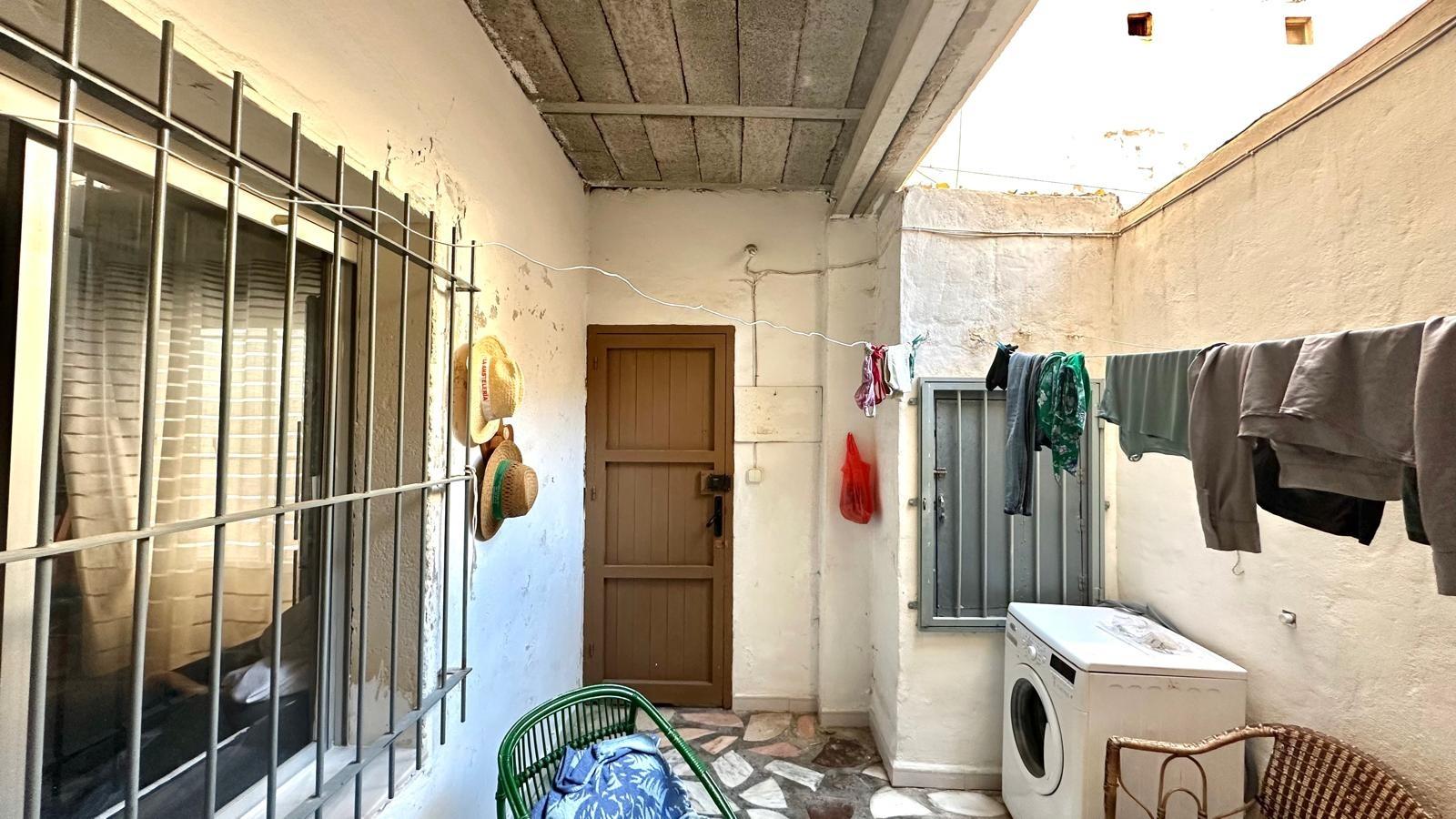 For sale - 4 Bedroom 2 Bathroom Town House in Torrevieja - Playa Del Cura  - Alicante