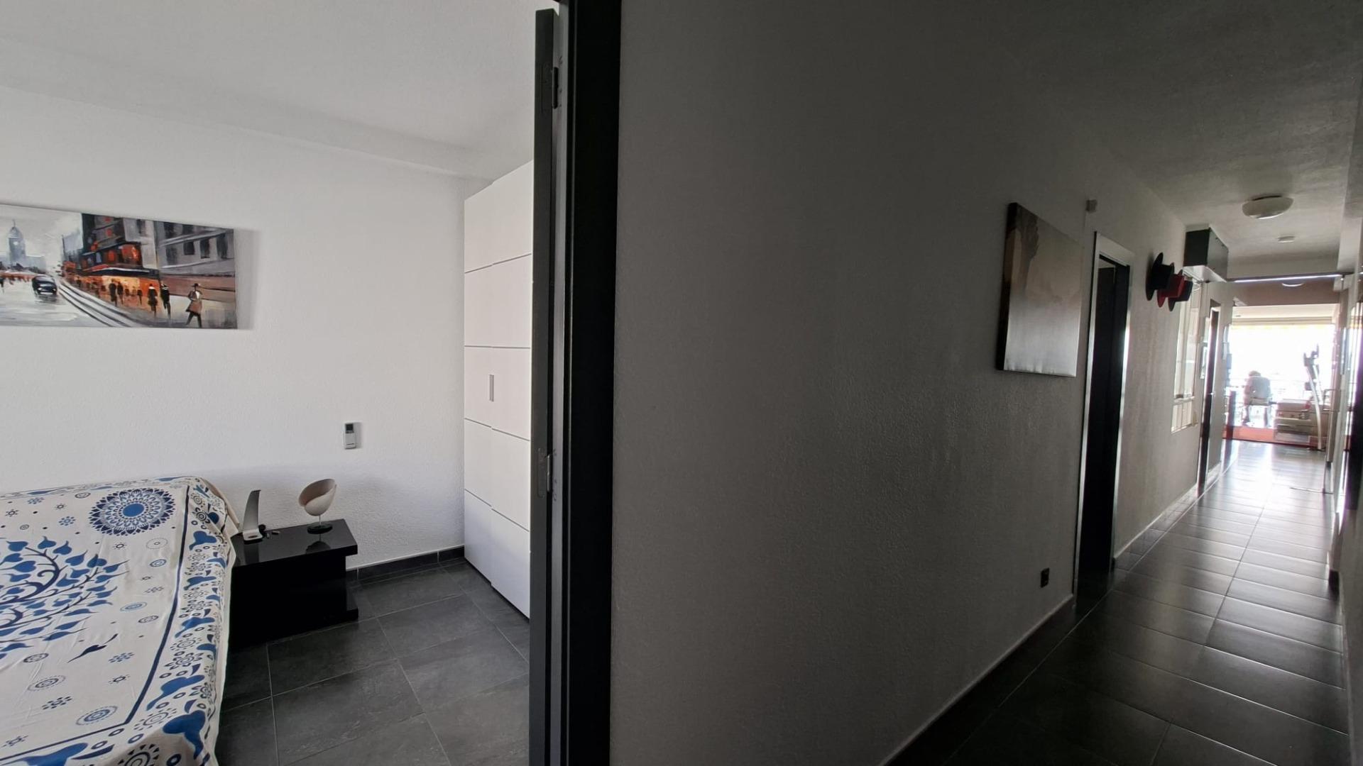 For sale - 3 Bedroom 2 Bathroom Apartment in Torrevieja - Acequion  - Alicante
