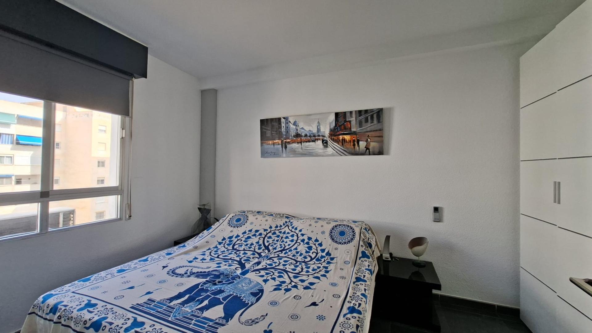 For sale - 3 Bedroom 2 Bathroom Apartment in Torrevieja - Acequion  - Alicante