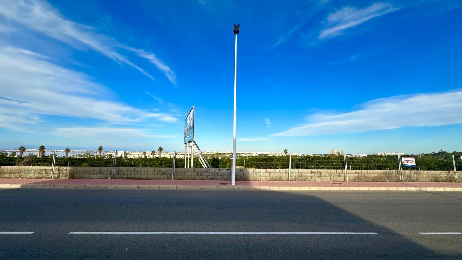 For sale - 4 Bedroom 3 Bathroom Town House in Torrevieja - La Siesta  - Alicante