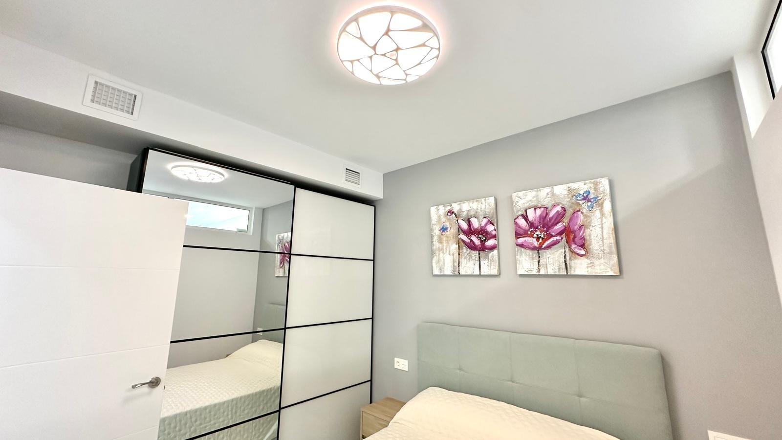 For sale - 2 Bedroom 2 Bathroom Apartment in Torrevieja - Playa Del Cura  - Alicante