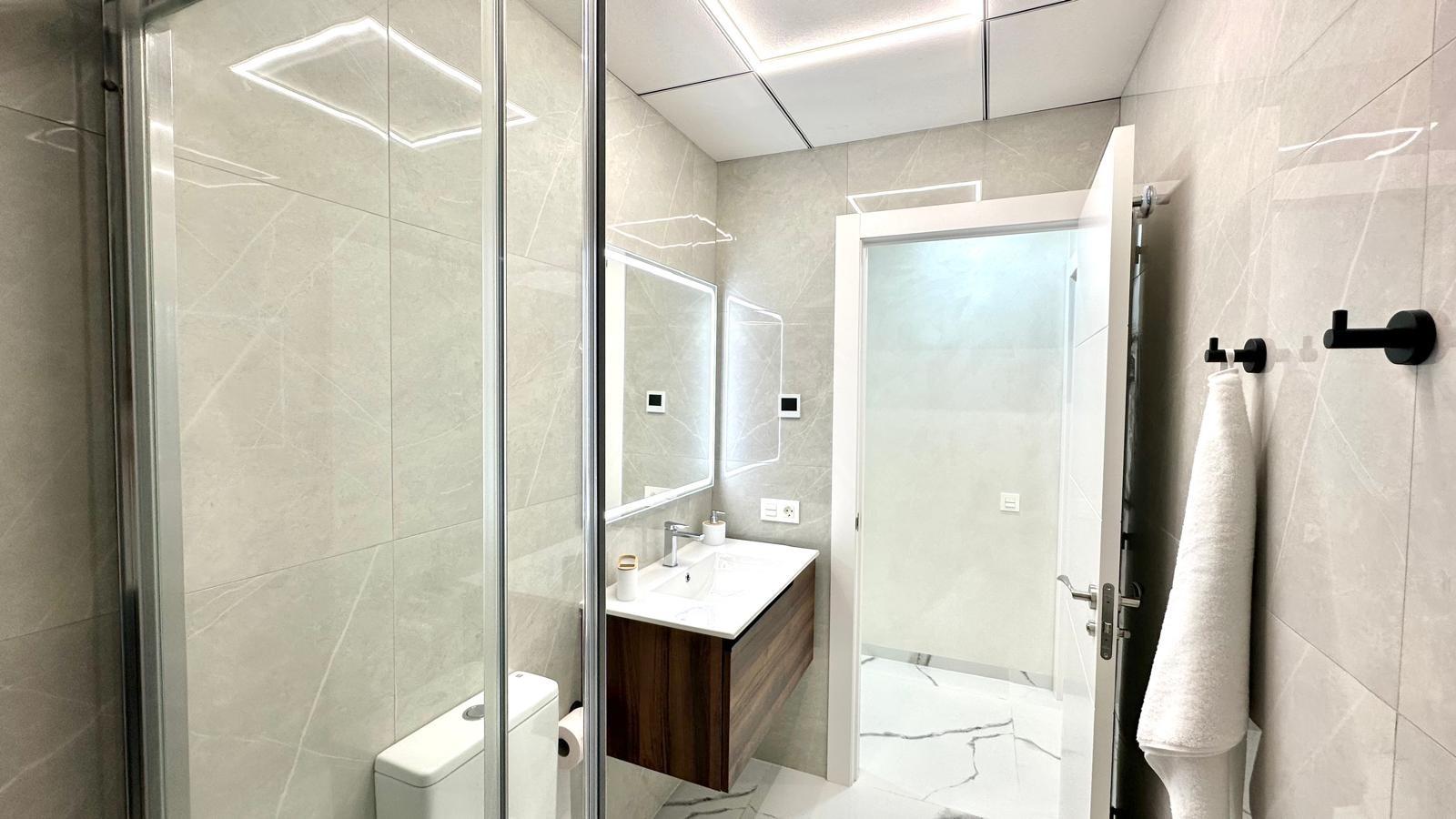 For sale - 2 Bedroom 2 Bathroom Apartment in Torrevieja - Playa Del Cura  - Alicante
