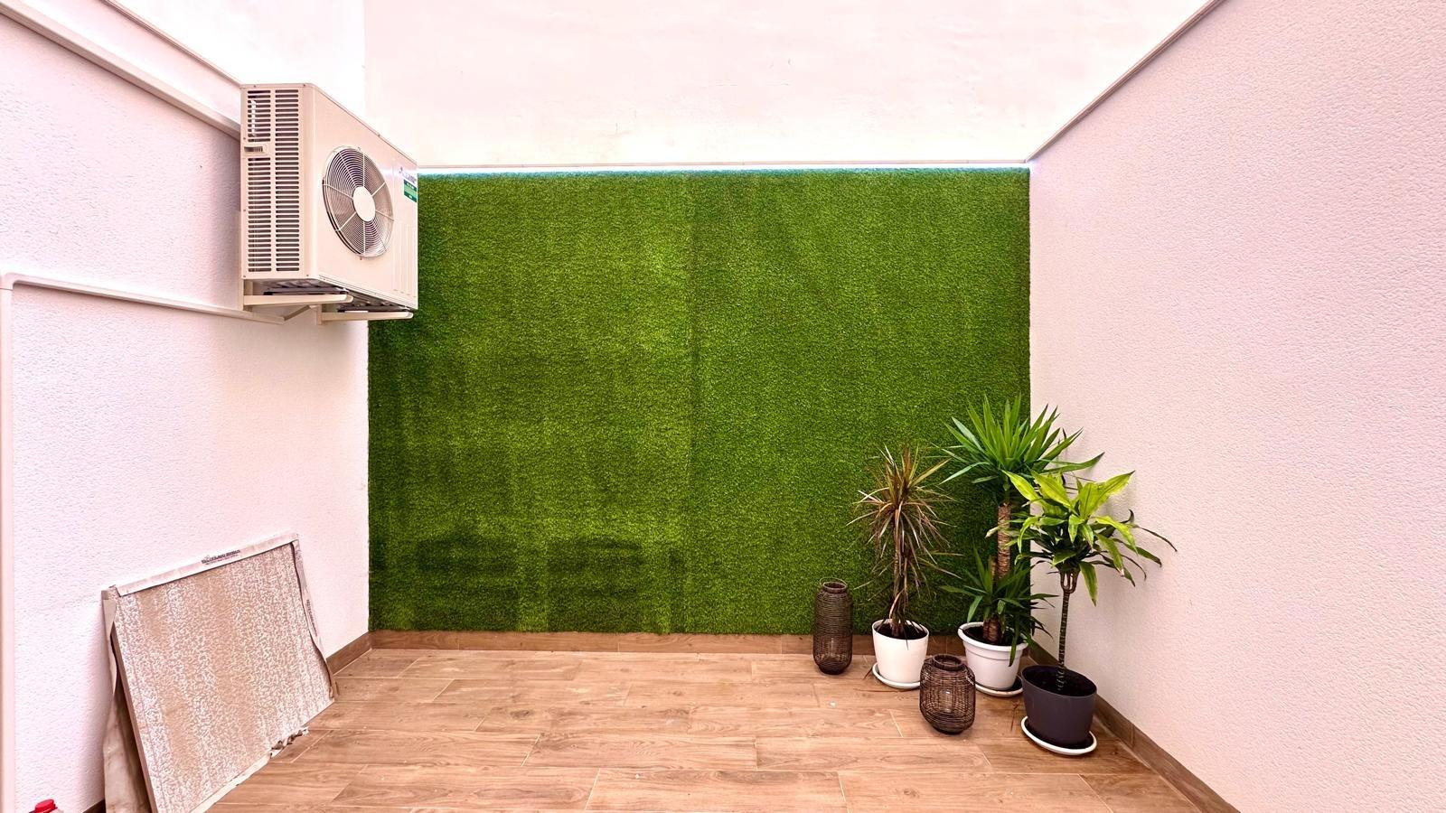 For sale - 2 Bedroom 2 Bathroom Apartment in Torrevieja - Playa Del Cura  - Alicante