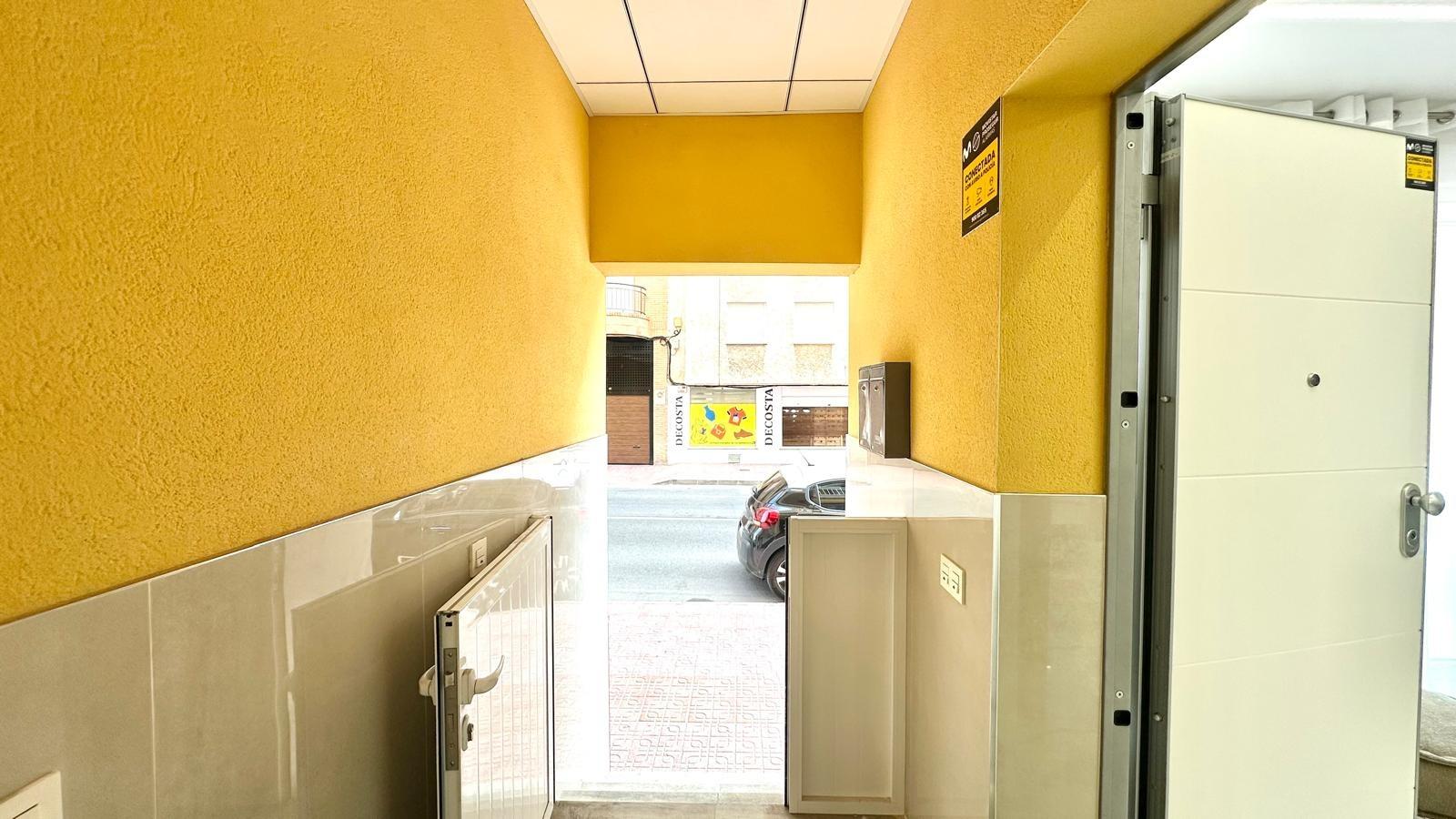 For sale - 2 Bedroom 2 Bathroom Apartment in Torrevieja - Playa Del Cura  - Alicante