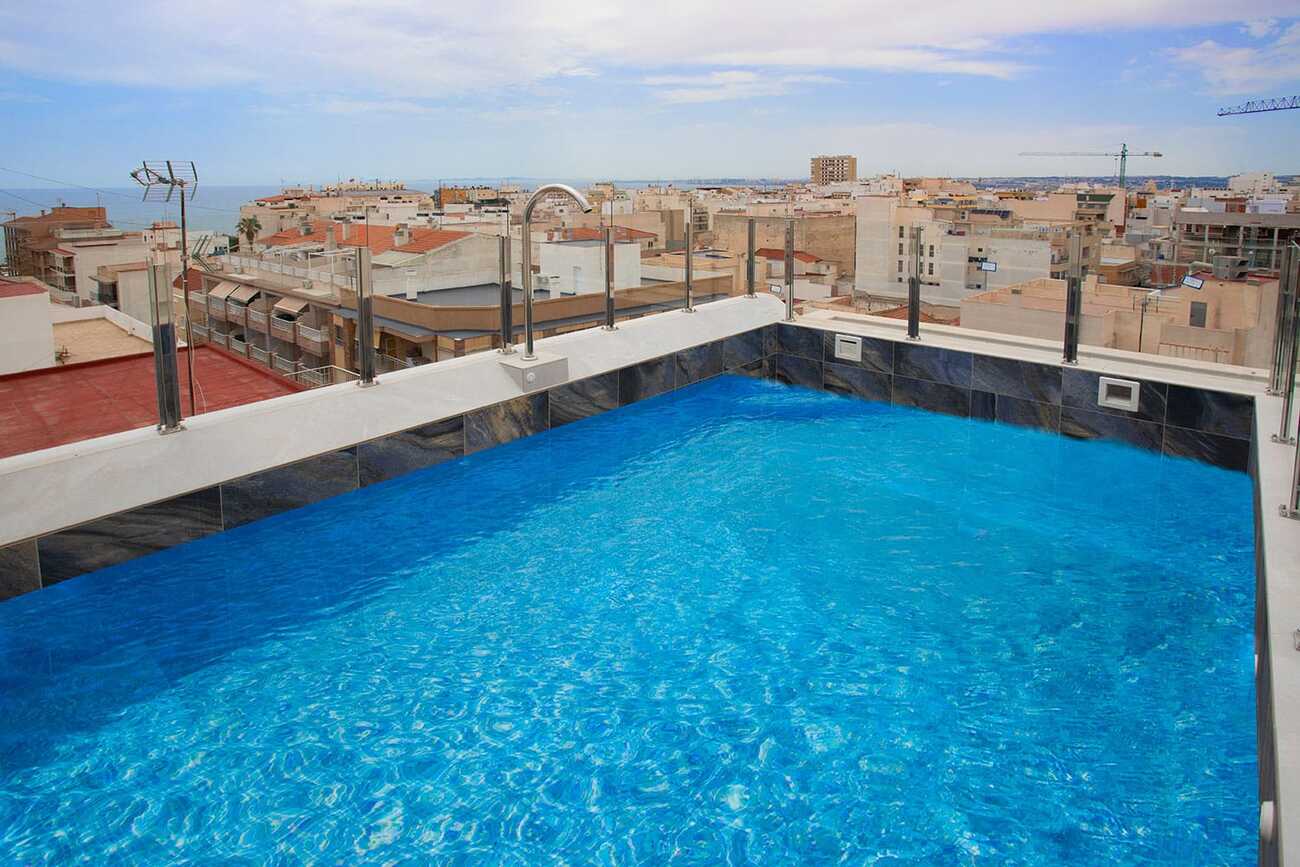 For sale - 2 Bedroom 2 Bathroom Apartment in Torrevieja - CENTRE PLAYA DEL CURA LAS PISCINAS  - Alicante