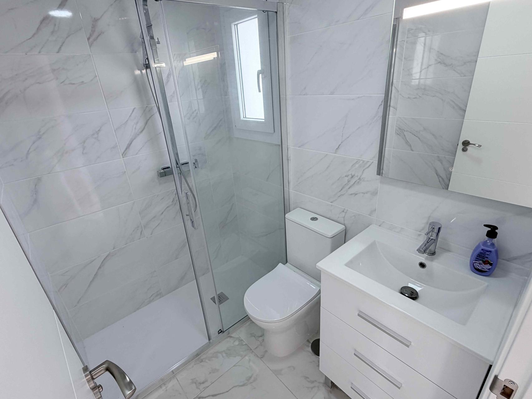 For sale - 3 Bedroom 2 Bathroom Town House in Torrevieja - Costa Blanca  - Alicante