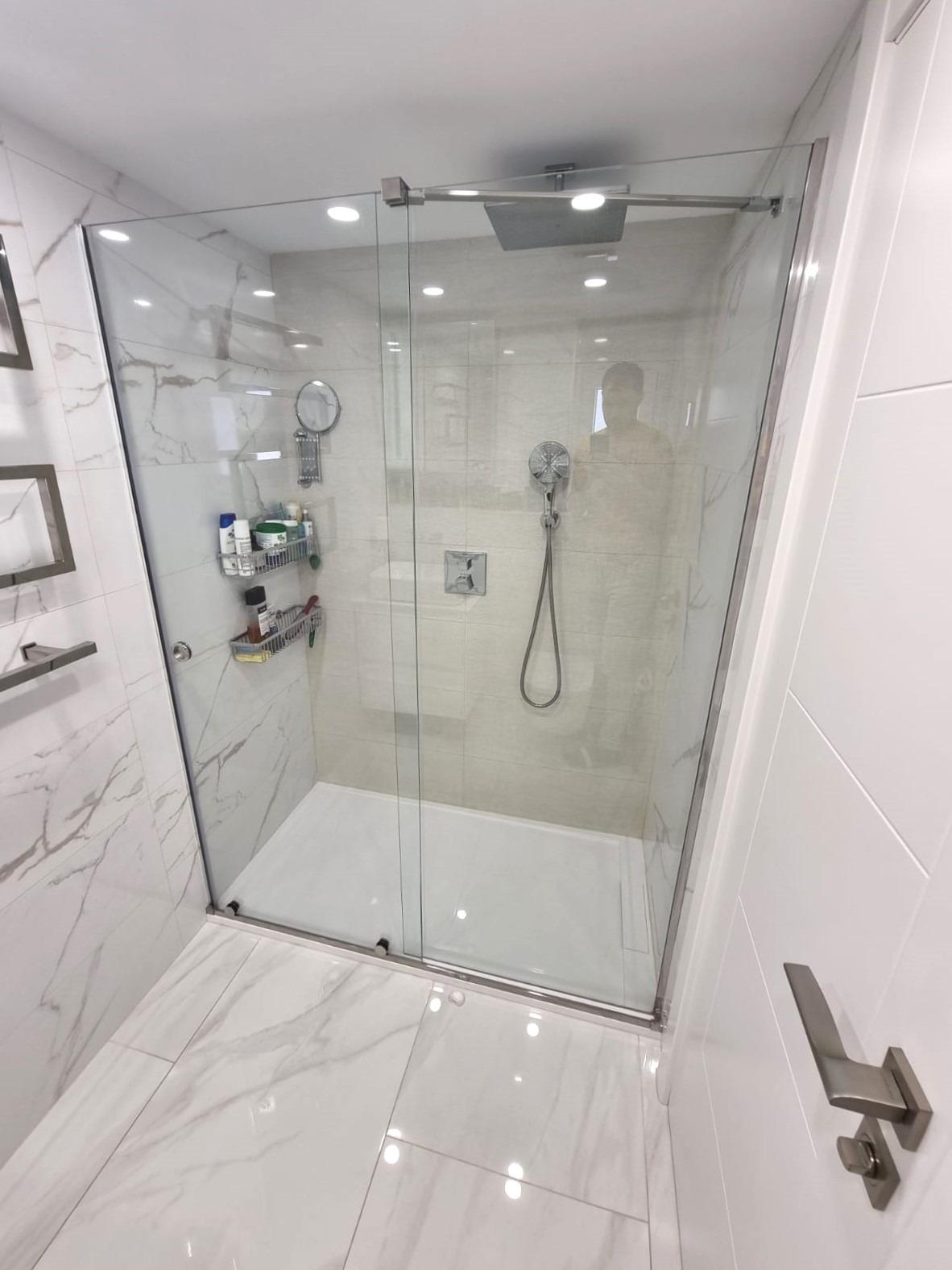 For sale - 2 Bedroom 2 Bathroom Apartment in Torrevieja - Centro  - Alicante