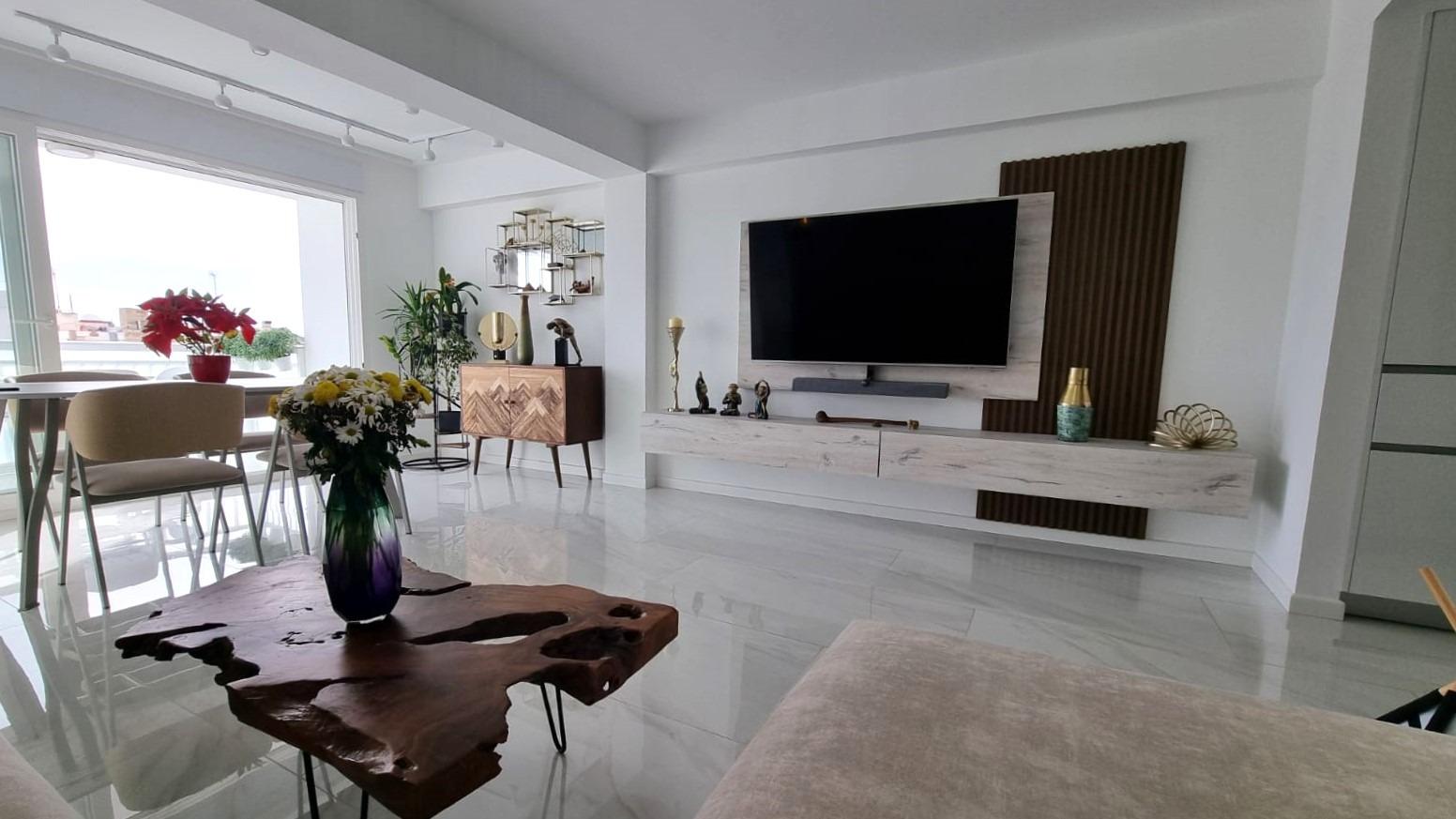 For sale - 2 Bedroom 2 Bathroom Apartment in Torrevieja - Centro  - Alicante