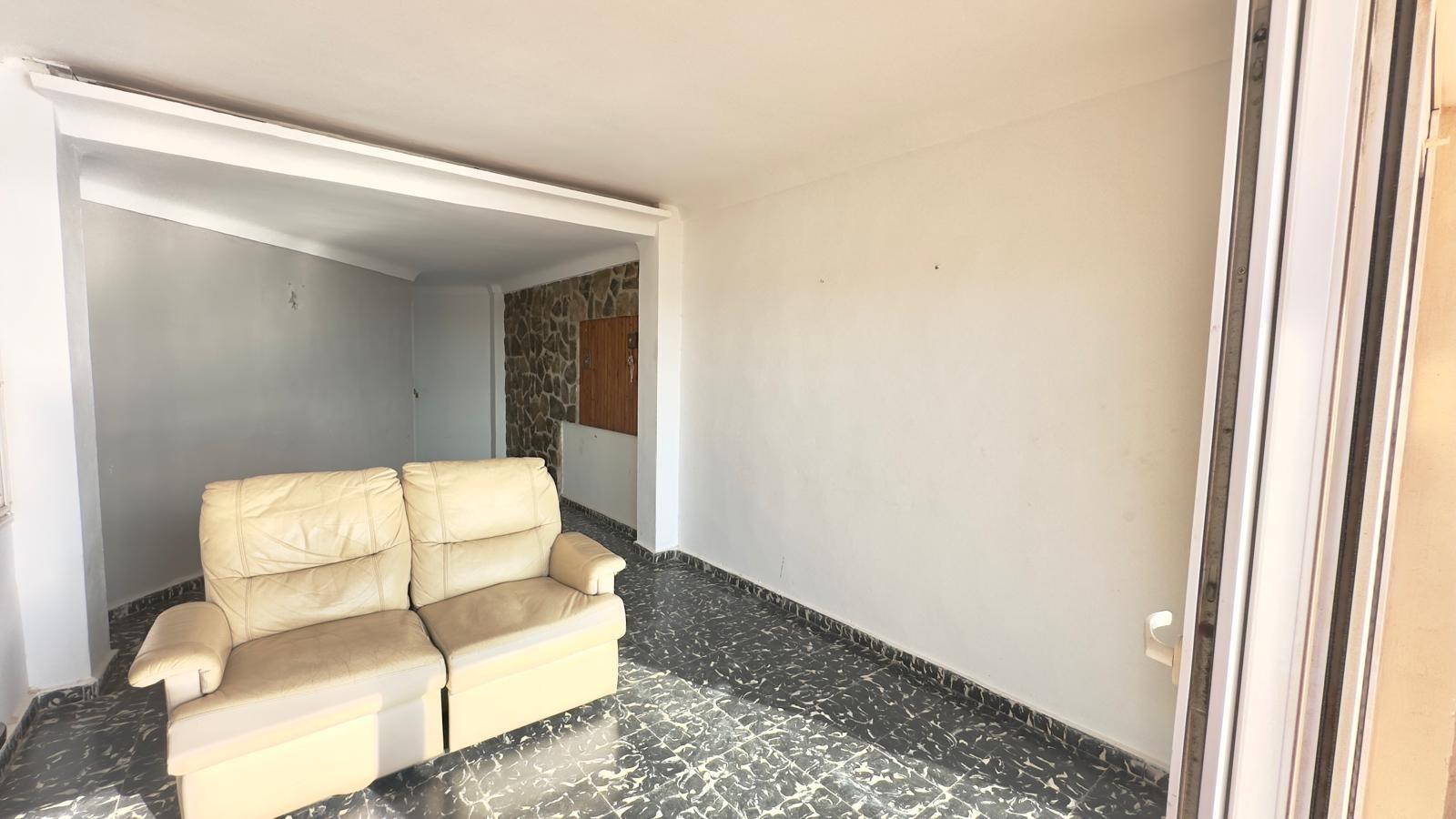 For sale - 3 Bedroom 2 Bathroom Apartment in Torrevieja - Zona Los Frutales  - Alicante