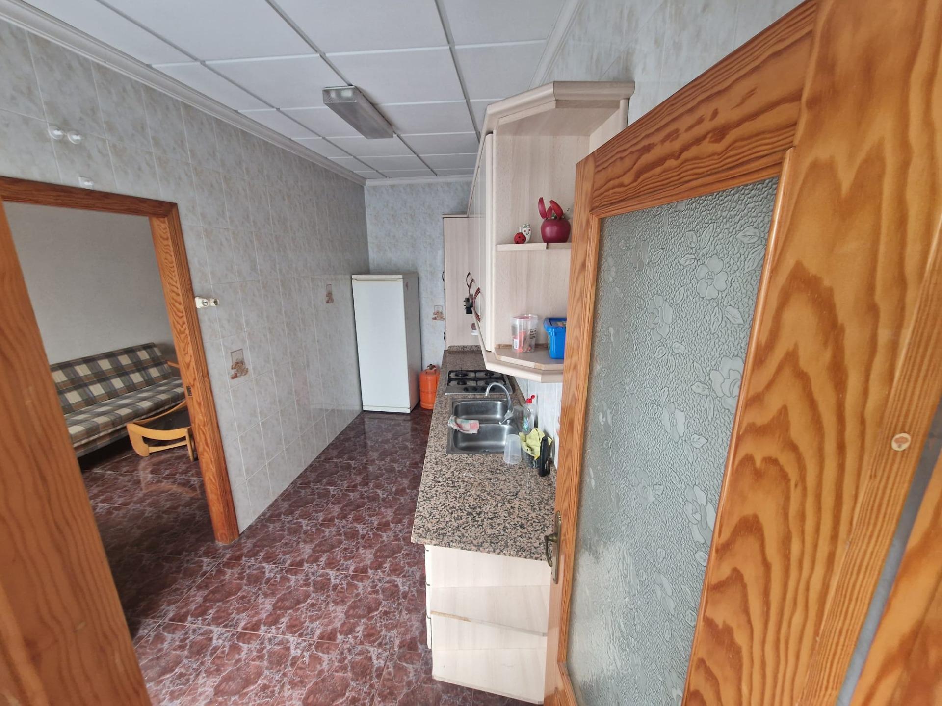 For sale - 4 Bedroom 2 Bathroom Town House in Torrevieja - Torrevieja  - Alicante