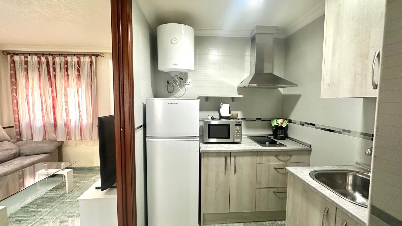 For sale - 4 Bedroom 2 Bathroom Penthouse in Torrevieja - Torrevieja  - Alicante
