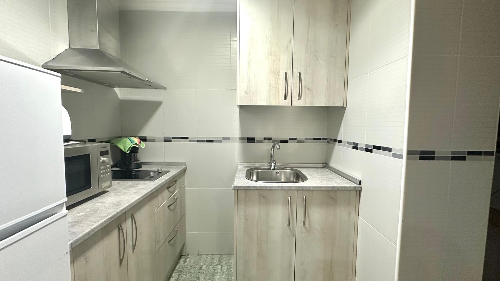 For sale - 4 Bedroom 2 Bathroom Penthouse in Torrevieja - Torrevieja  - Alicante