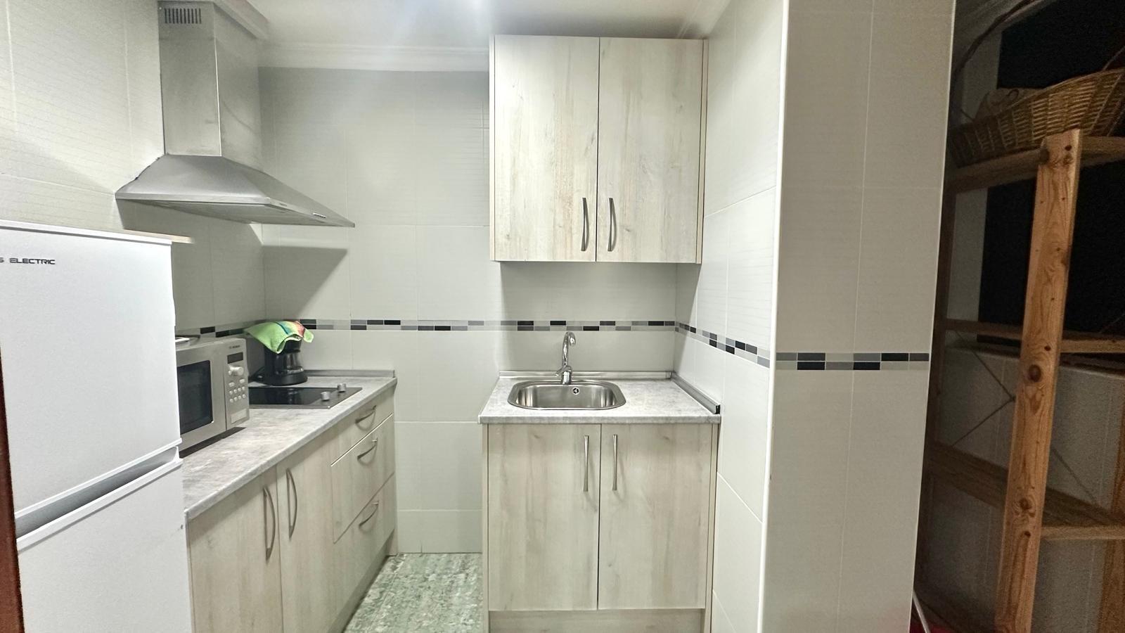 For sale - 4 Bedroom 2 Bathroom Penthouse in Torrevieja - Torrevieja  - Alicante