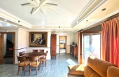 27-224-457-11-924/77465, 4 Bedroom 2 Bathroom Penthouse in Torrevieja
