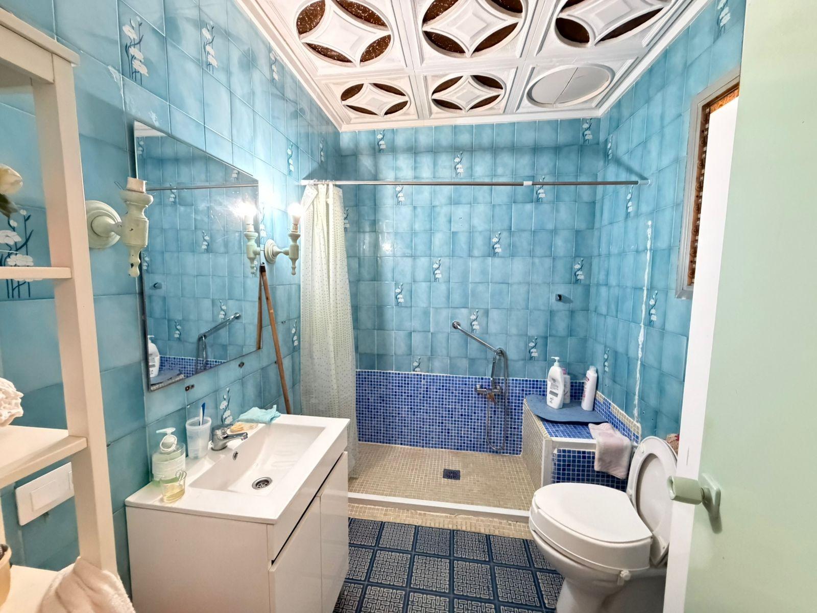 For sale - 3 Bedroom 1 Bathroom Apartment in Torrevieja - Playa Del Cura  - Alicante